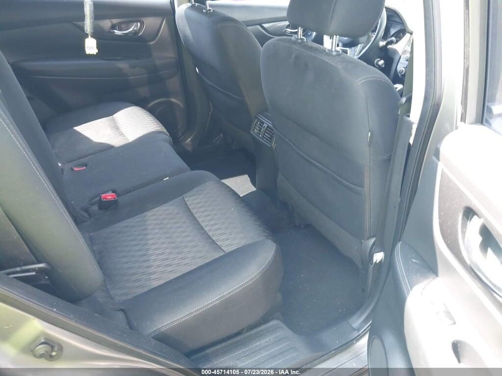 KNMAT2MV5HP598800 2017 NISSAN ROGUE photo no. 8