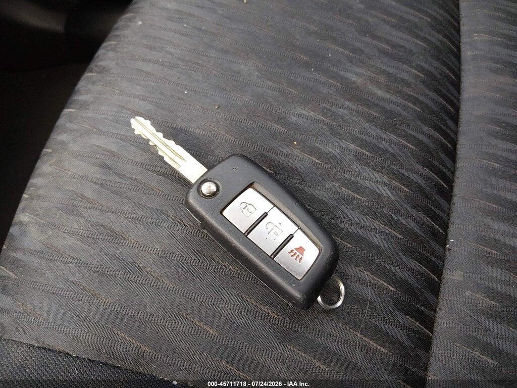 KNMAT2MVXHP549527 2017 NISSAN ROGUE photo no. 11