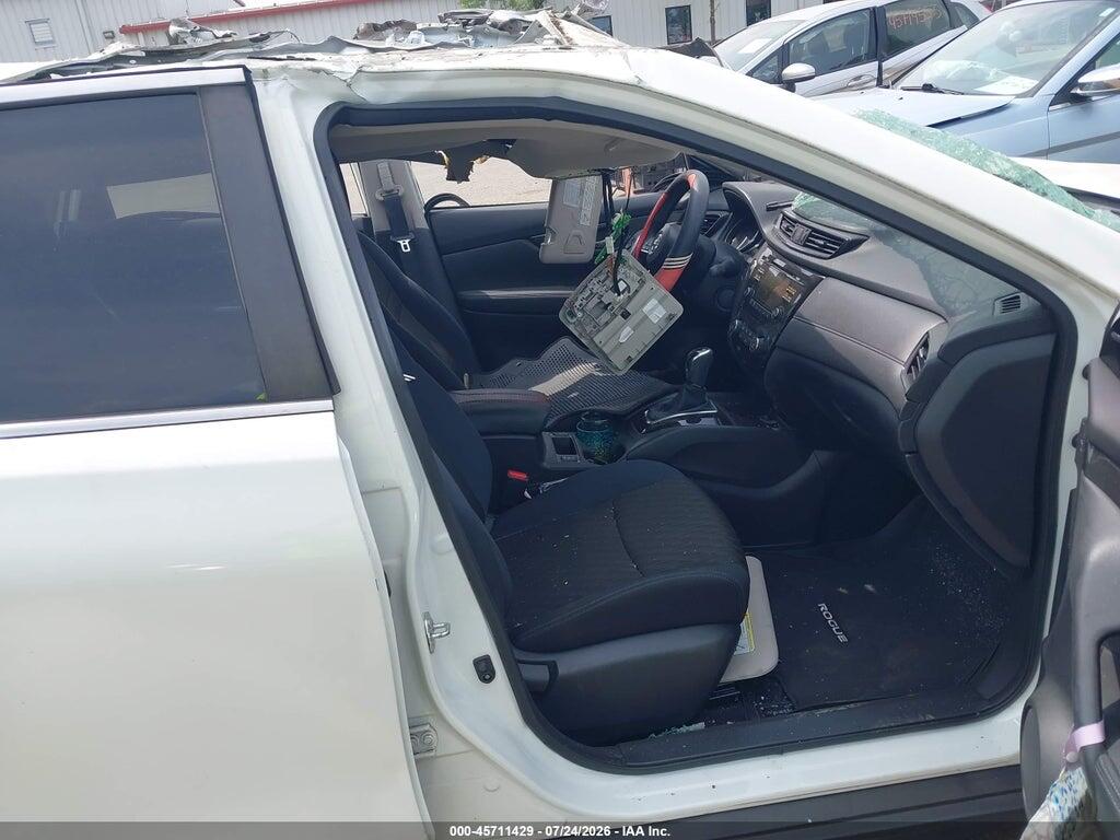 5N1AT2MT9HC803987 2017 NISSAN ROGUE photo no. 5