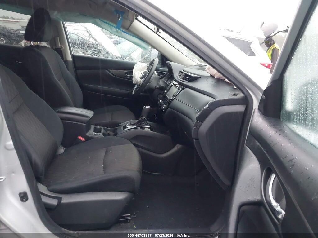 5N1AT2MN0HC825331 2017 NISSAN ROGUE photo no. 5