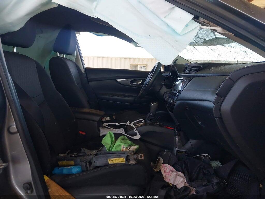 KNMAT2MTXHP588519 2017 NISSAN ROGUE photo no. 5