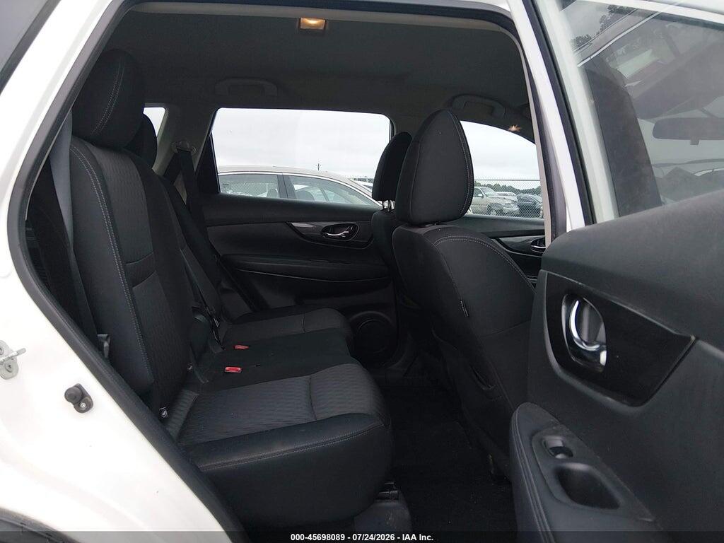 KNMAT2MT2HP503981 2017 NISSAN ROGUE photo no. 8