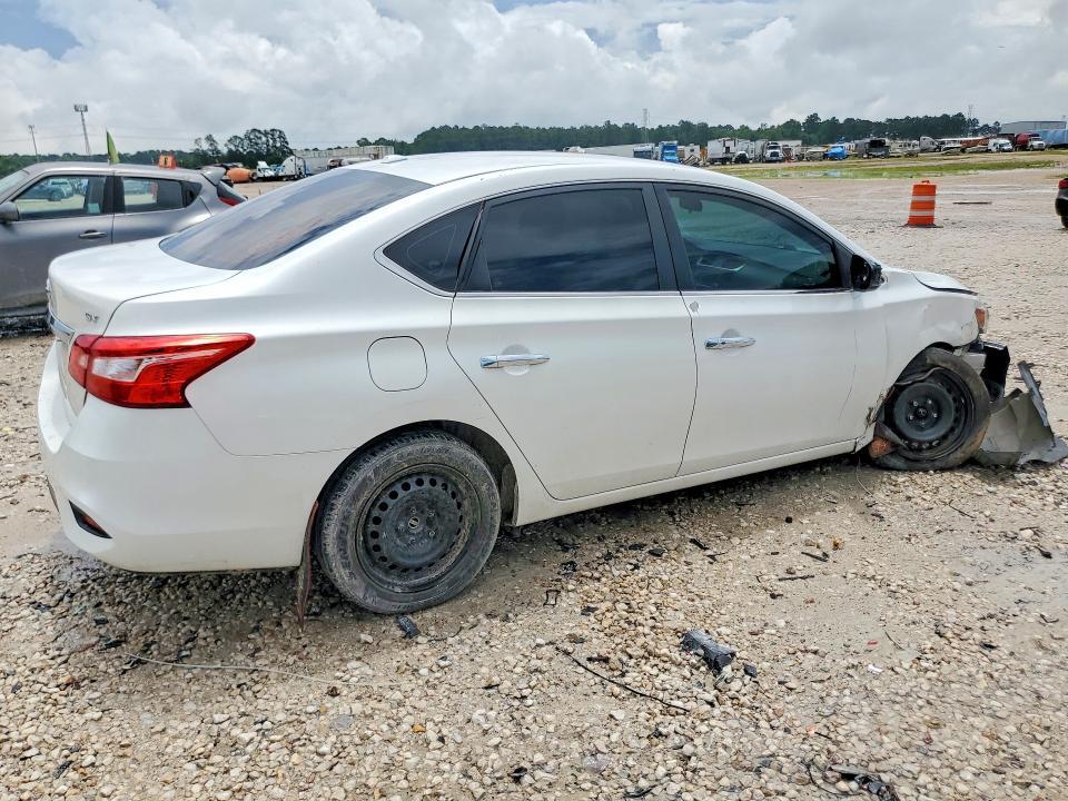 2017 NISSAN SENTRA SV — Фото 3 из 13