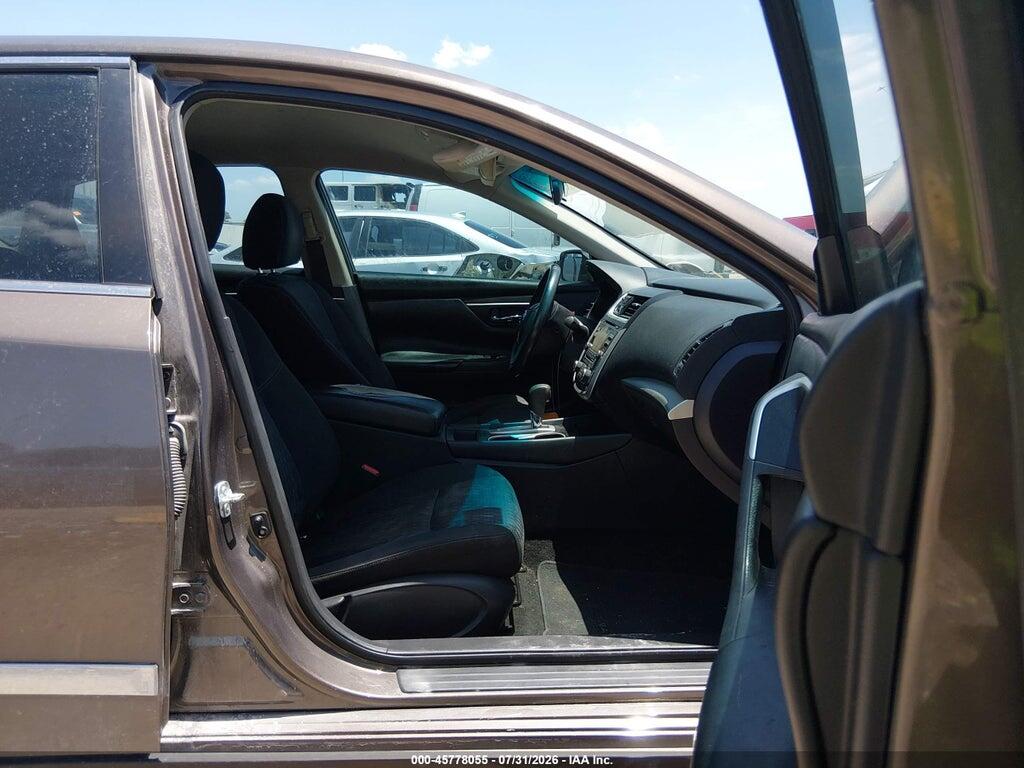 1N4AL3AP1GC200621 2016 NISSAN ALTIMA photo no. 5