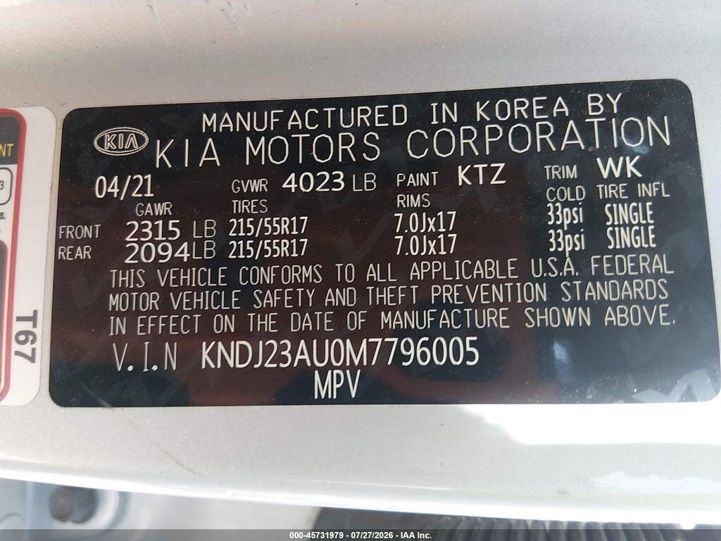 KNDJ23AU0M7796005 2021 KIA SOUL photo no. 9