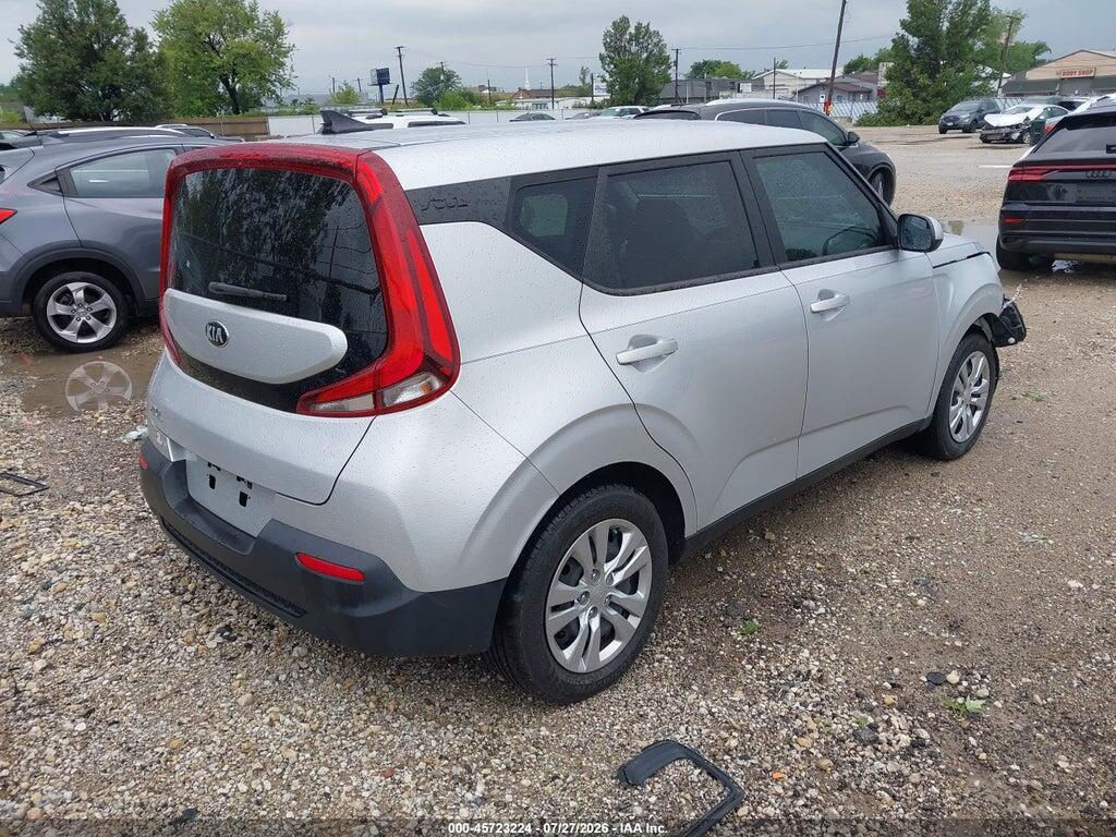 KNDJ23AU2M7793252 2021 KIA SOUL photo no. 4