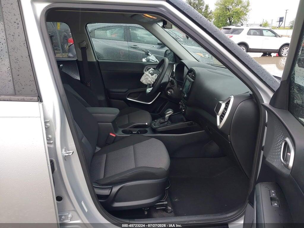 KNDJ23AU2M7793252 2021 KIA SOUL photo no. 5