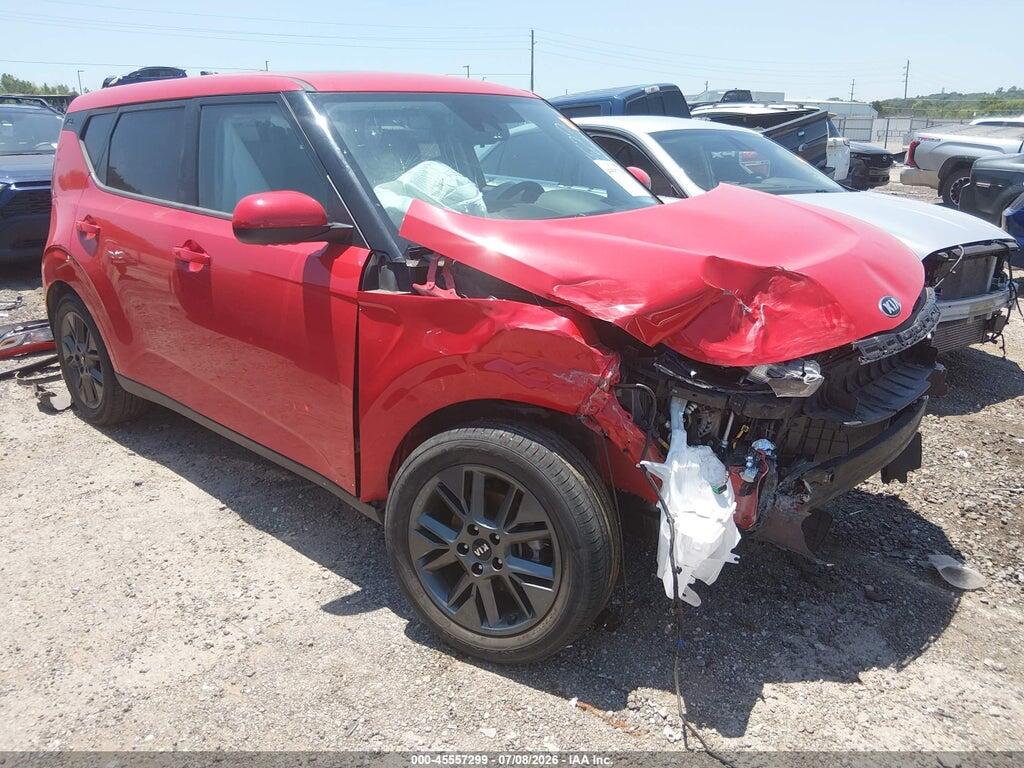 KNDJ33AU2M7763004 2021 KIA SOUL photo no. 1