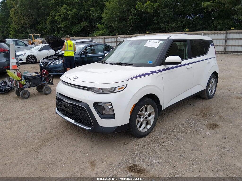 KNDJ23AU6M7743647 2021 KIA SOUL photo no. 2