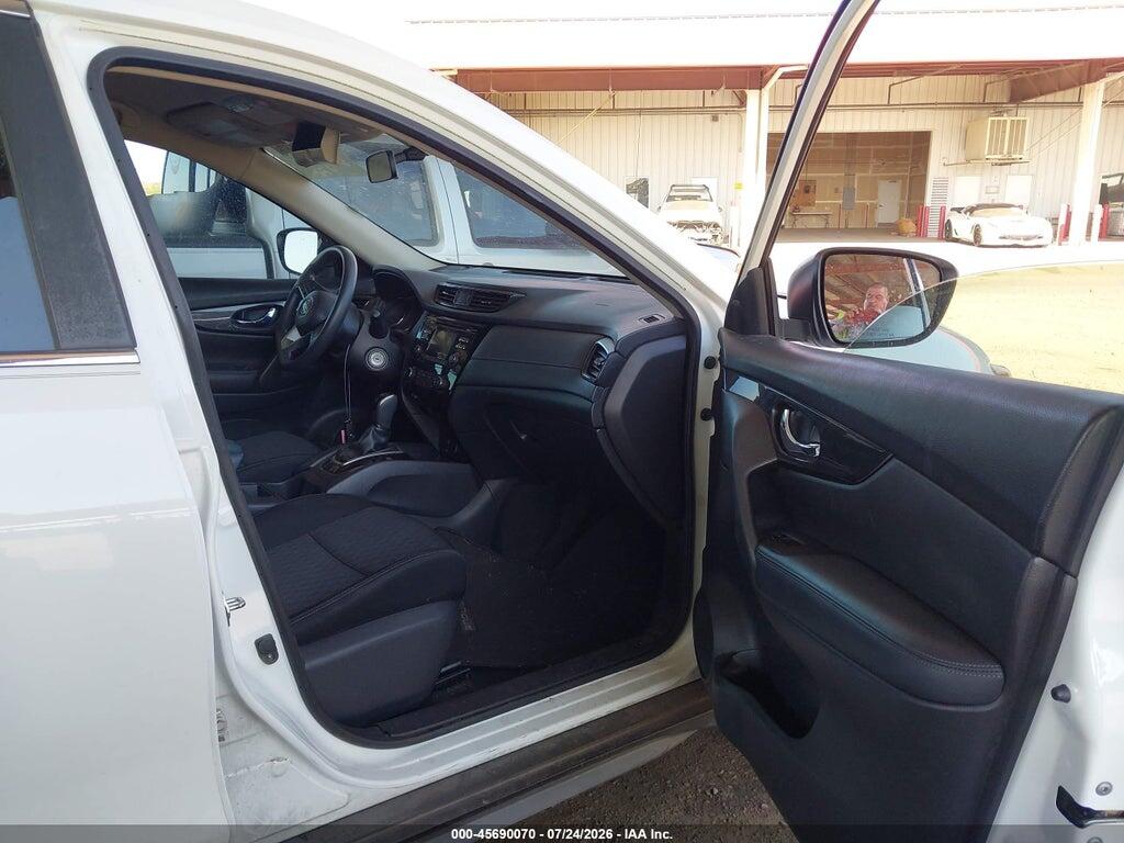 KNMAT2MV0HP615910 2017 NISSAN ROGUE photo no. 5