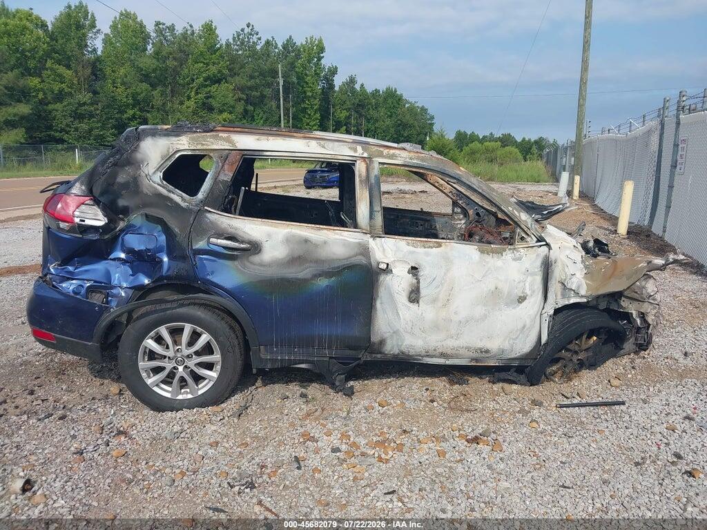 KNMAT2MT1HP501168 2017 NISSAN ROGUE photo no. 12