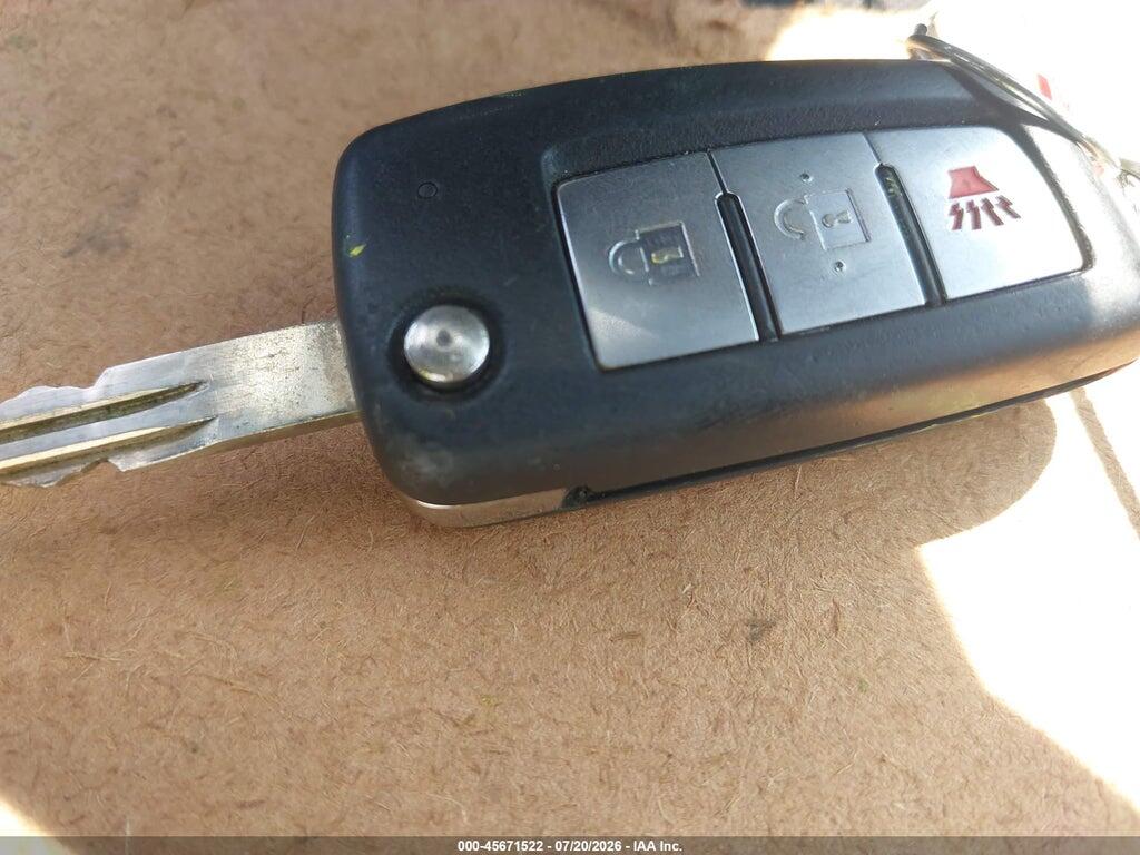 KNMAT2MV5HP613862 2017 NISSAN ROGUE photo no. 11