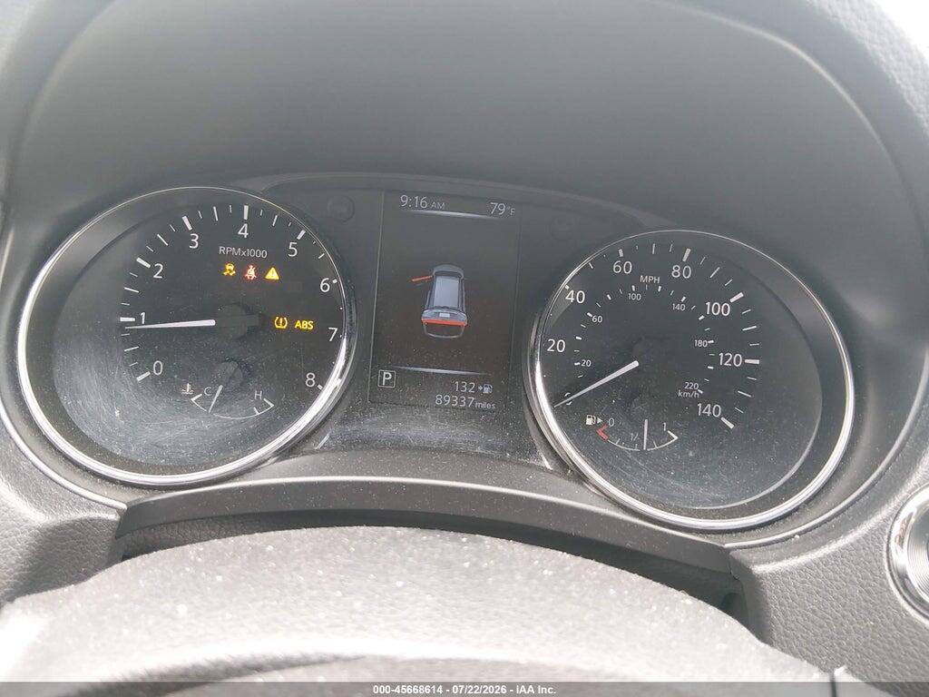 KNMAT2MT4HP570663 2017 NISSAN ROGUE photo no. 7