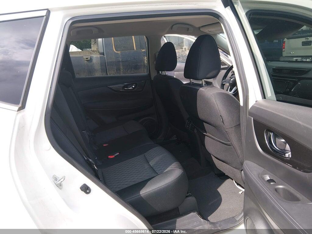 KNMAT2MT4HP570663 2017 NISSAN ROGUE photo no. 8