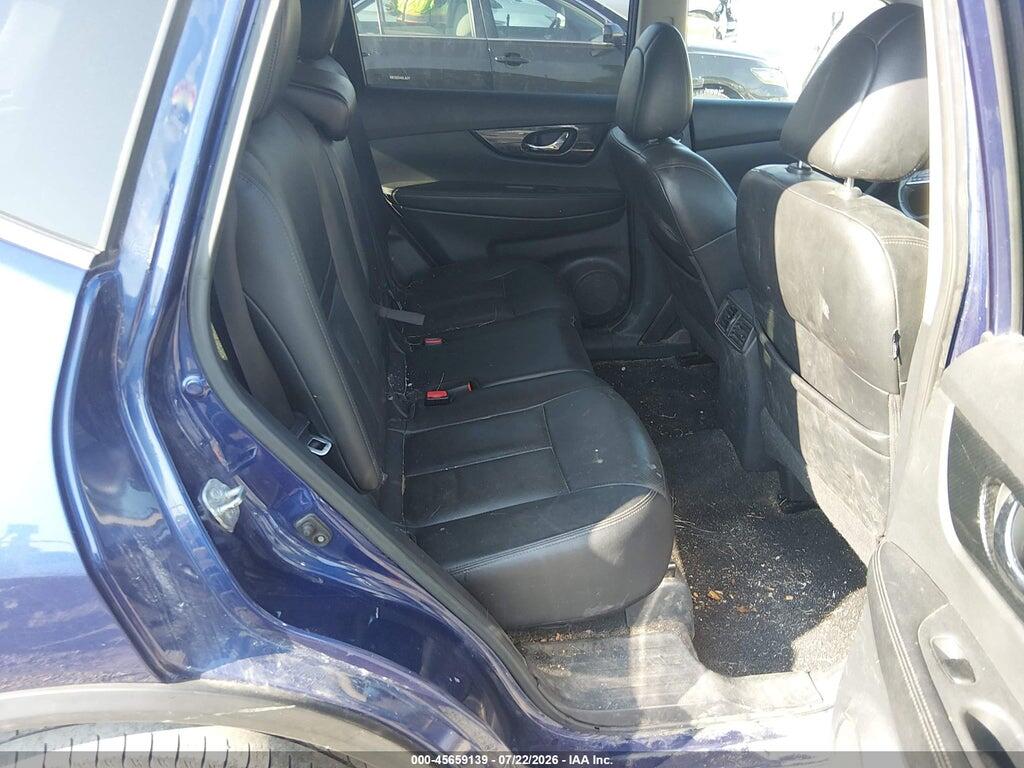5N1AT2MV4HC817829 2017 NISSAN ROGUE photo no. 8