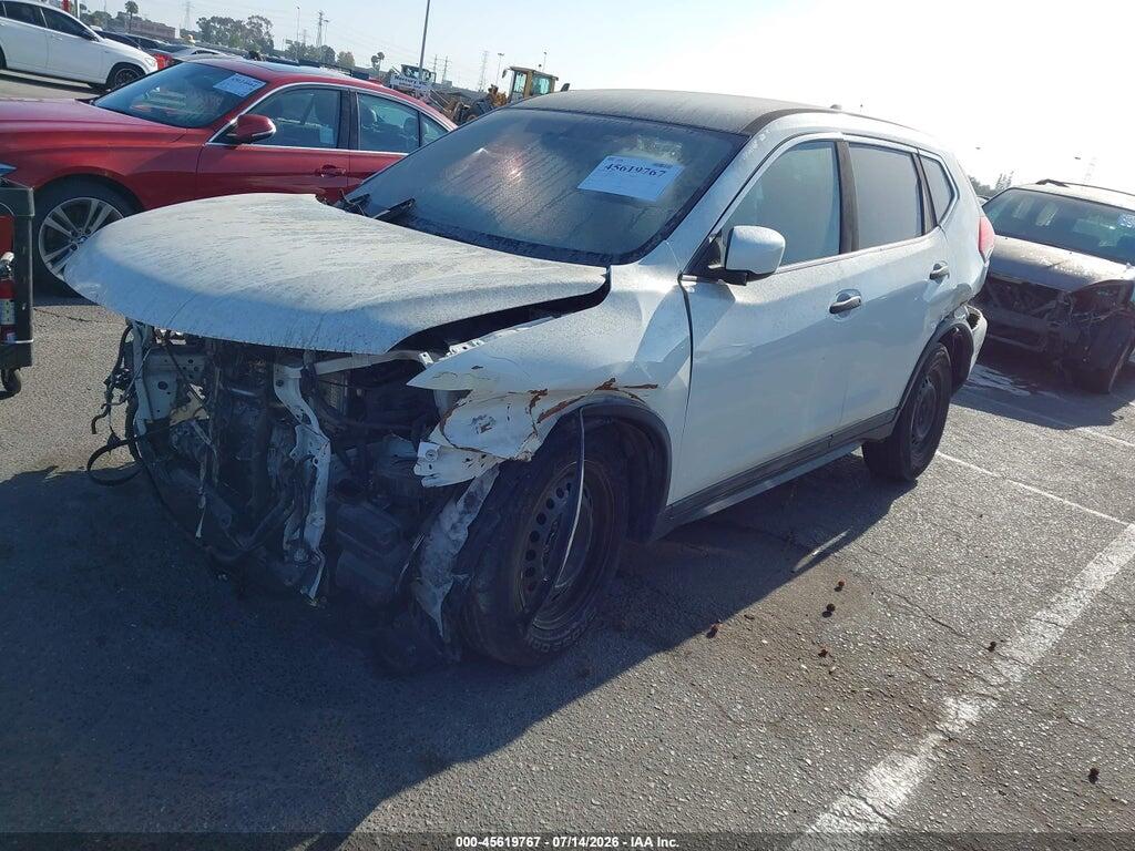 5N1AT2MT8HC846927 2017 NISSAN ROGUE photo no. 2