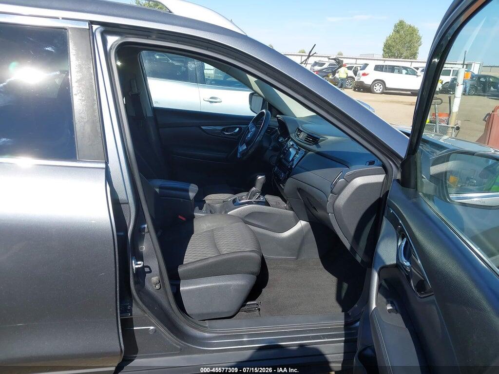KNMAT2MV8HP577343 2017 NISSAN ROGUE photo no. 5