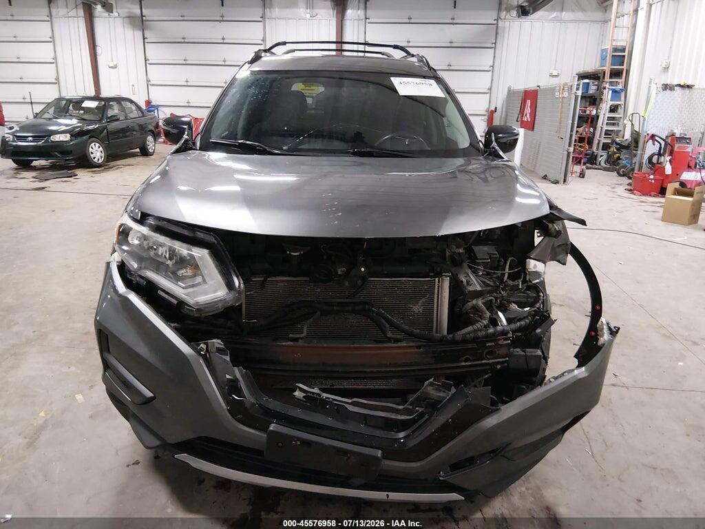 5N1AT2MV3HC811147 2017 NISSAN ROGUE photo no. 12