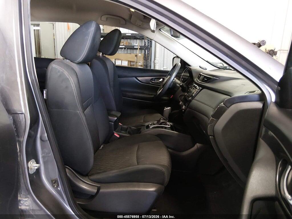 5N1AT2MV3HC811147 2017 NISSAN ROGUE photo no. 5