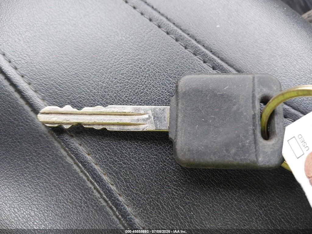 KNMAT2MT4HP545021 2017 NISSAN ROGUE photo no. 11