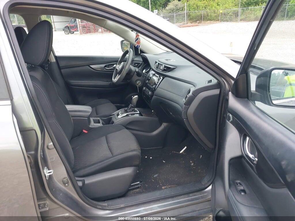 KNMAT2MT4HP545021 2017 NISSAN ROGUE photo no. 5