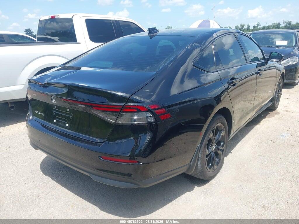 1HGCY1F42SA024269 2025 HONDA ACCORD photo no. 4