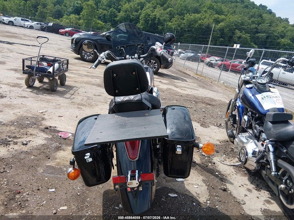 JH2RC5083RK200252 2024 HONDA VT750 photo no. 6