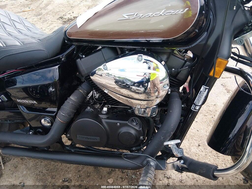 JH2RC5083RK200252 2024 HONDA VT750 photo no. 8