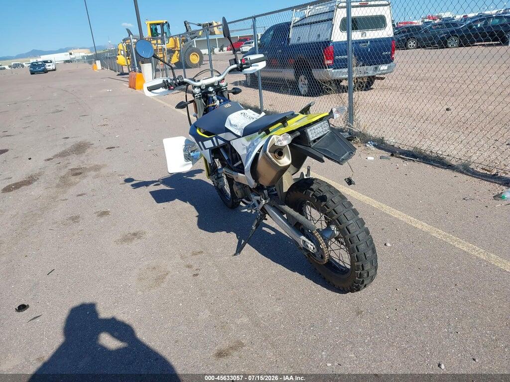 VBKUEV408RM765116 2024 HUSQVARNA 701 ENDURO photo no. 3