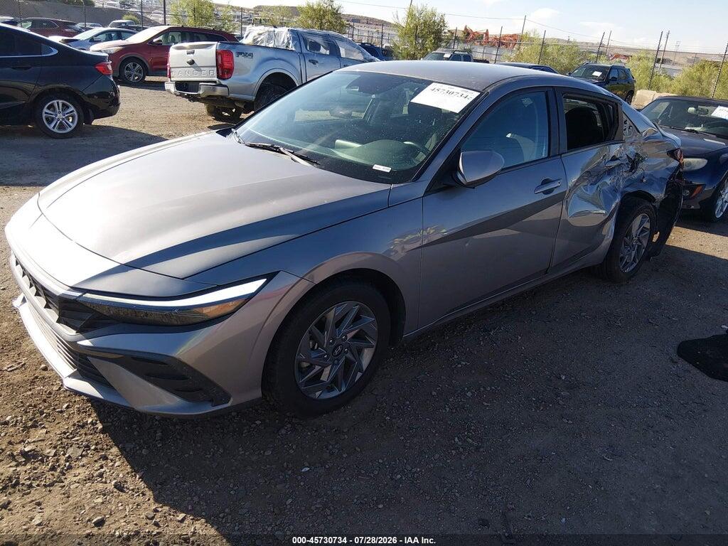 KMHLM4DG2RU692327 2024 HYUNDAI ELANTRA photo no. 2