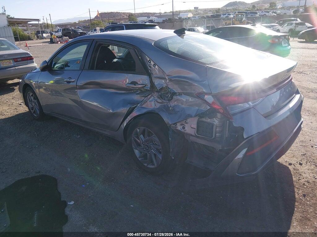 KMHLM4DG2RU692327 2024 HYUNDAI ELANTRA photo no. 3