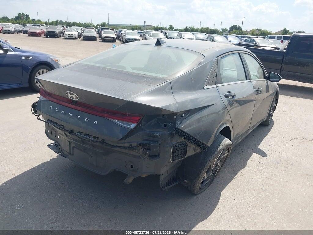 KMHLS4DG7RU761888 2024 HYUNDAI ELANTRA photo no. 4