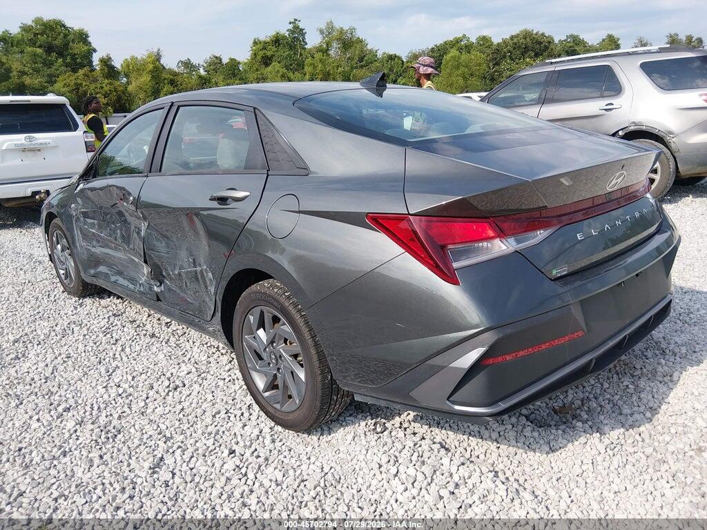 KMHLM4DG4RU658938 2024 HYUNDAI ELANTRA photo no. 3