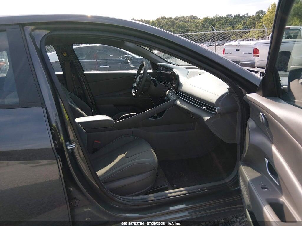 KMHLM4DG4RU658938 2024 HYUNDAI ELANTRA photo no. 5
