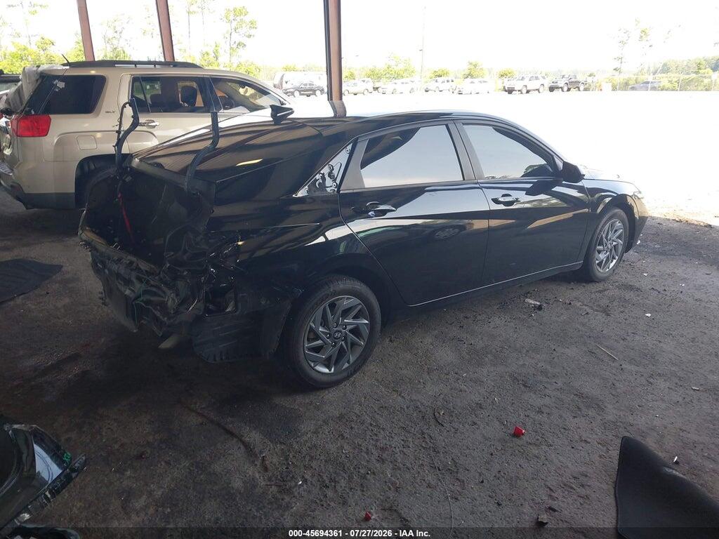 KMHLM4DG0RU828485 2024 HYUNDAI ELANTRA photo no. 4