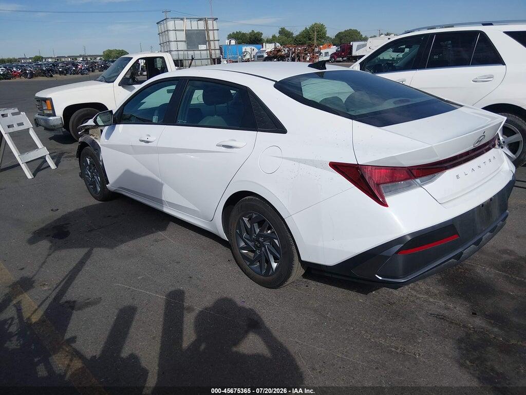 KMHLM4DG9RU683334 2024 HYUNDAI ELANTRA photo no. 3