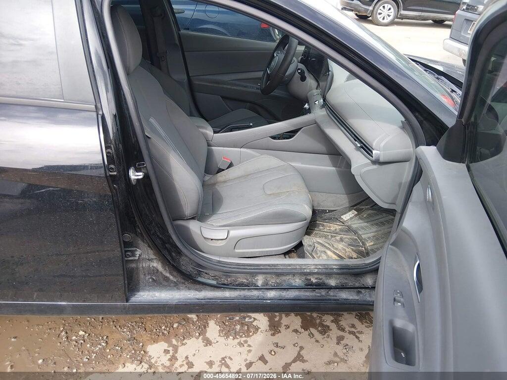 KMHLM4DG7RU697166 2024 HYUNDAI ELANTRA photo no. 5