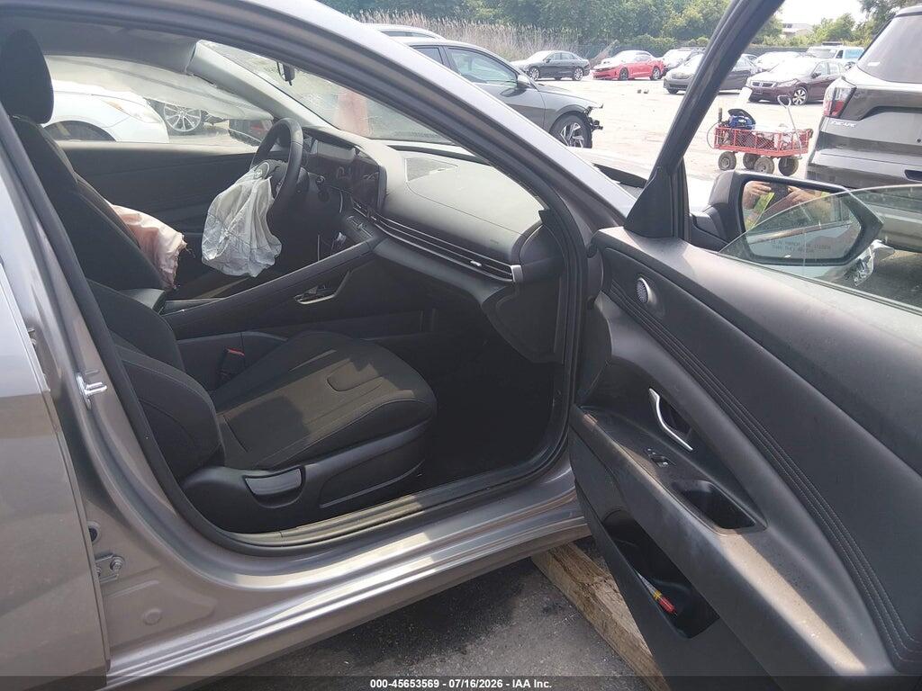 KMHLS4DG9RU748849 2024 HYUNDAI ELANTRA photo no. 5