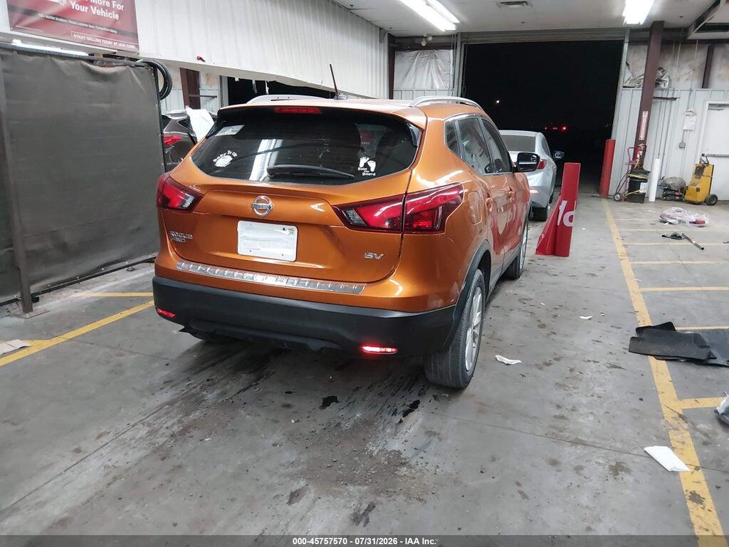 JN1BJ1CP8HW001753 2017 NISSAN ROGUE SPORT photo no. 4