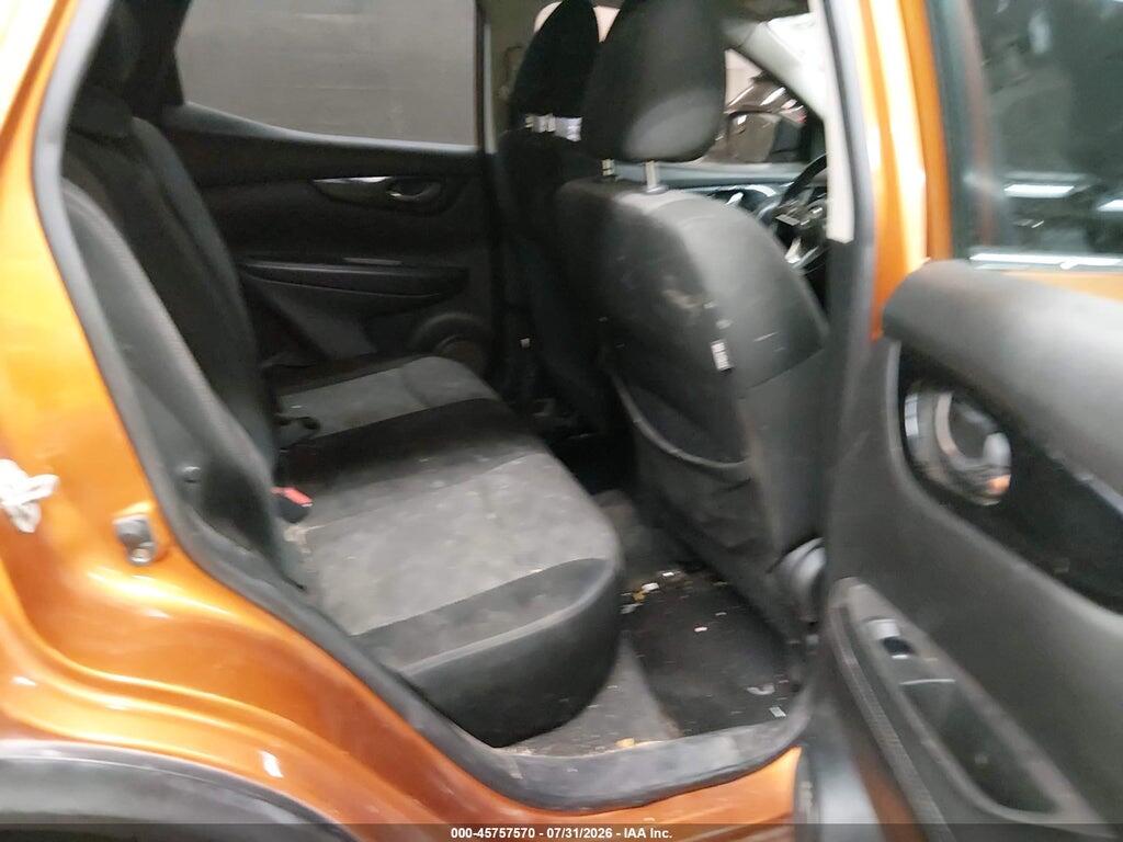 JN1BJ1CP8HW001753 2017 NISSAN ROGUE SPORT photo no. 8