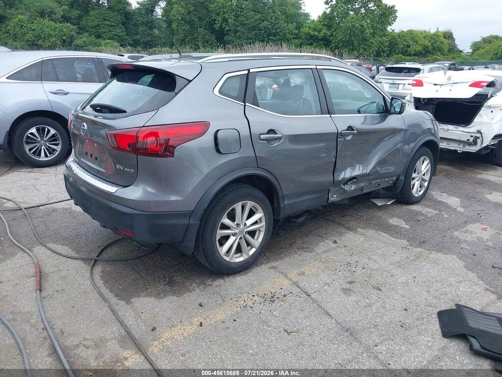 JN1BJ1CR3HW117699 2017 NISSAN ROGUE SPORT photo no. 4