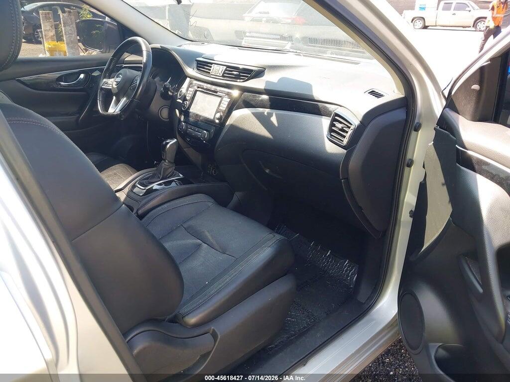 JN1BJ1CR1HW127342 2017 NISSAN ROGUE SPORT photo no. 5