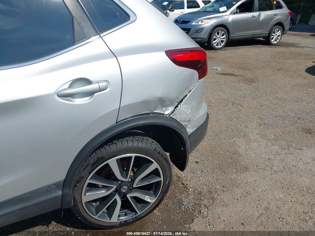 JN1BJ1CR1HW127342 2017 NISSAN ROGUE SPORT photo no. 6