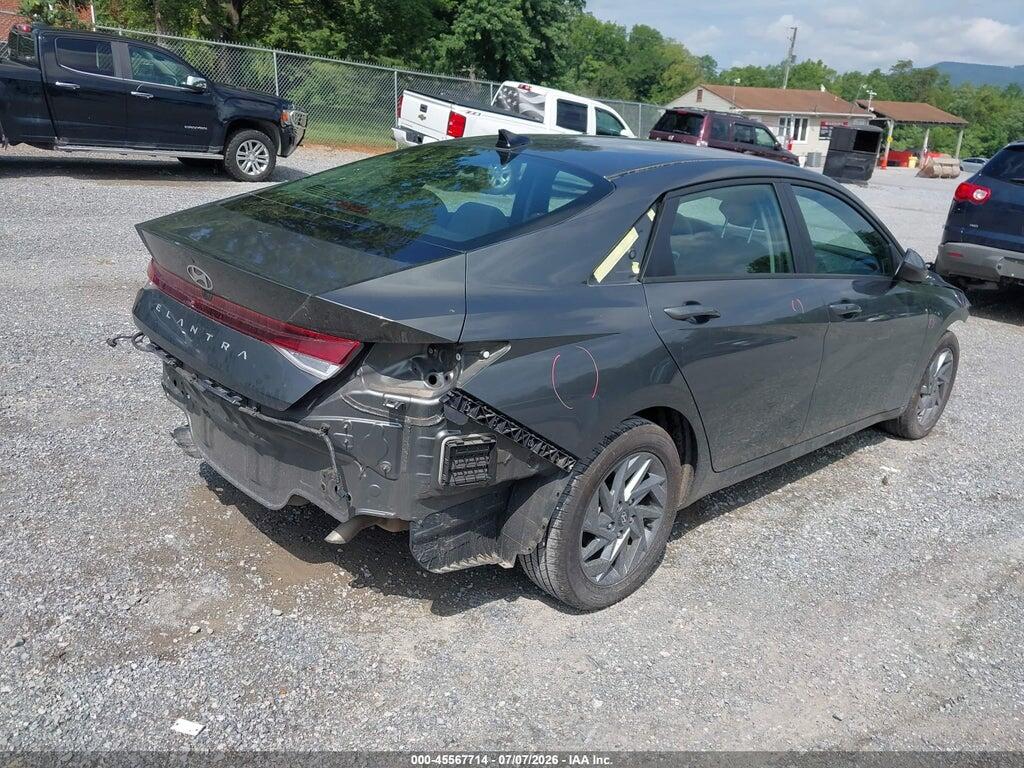 KMHLM4DG1RU656869 2024 HYUNDAI ELANTRA photo no. 4