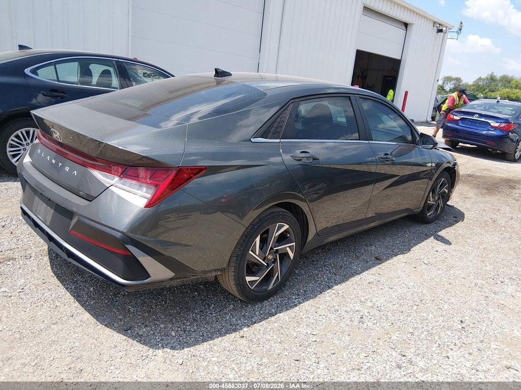 KMHLS4DG2RU779683 2024 HYUNDAI ELANTRA photo no. 4