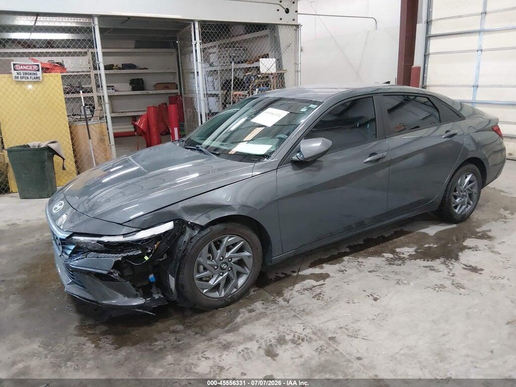KMHLM4DGXRU664565 2024 HYUNDAI ELANTRA photo no. 2