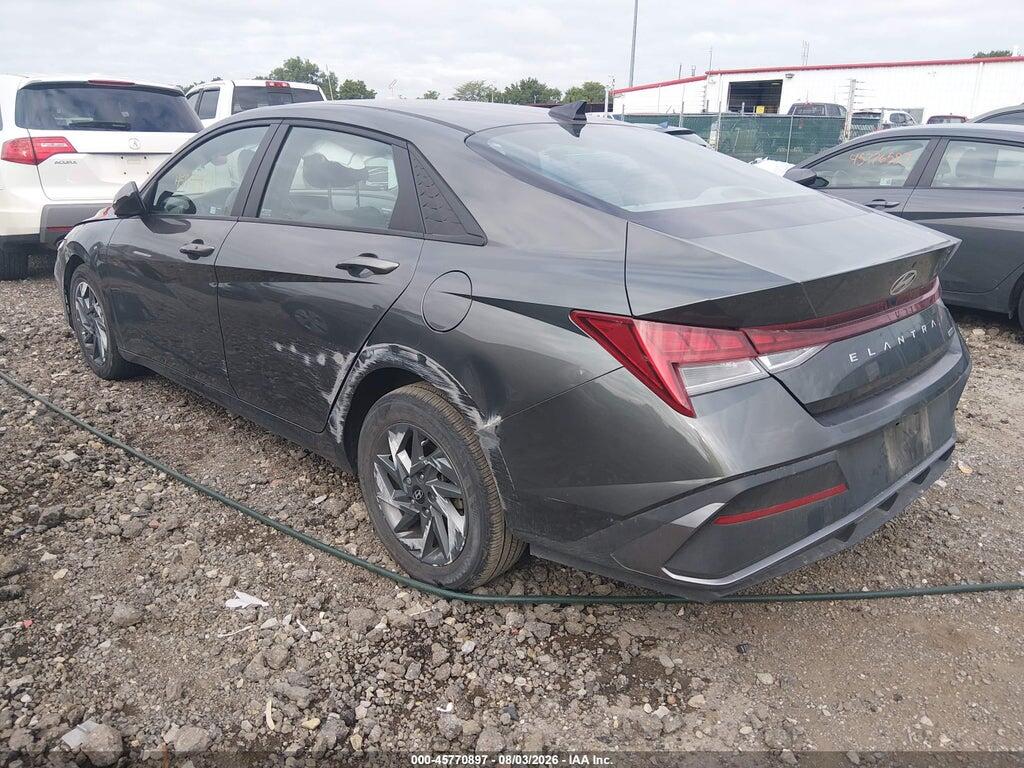 KMHLM4DJ7RU113313 2024 HYUNDAI ELANTRA HYBRID photo no. 3