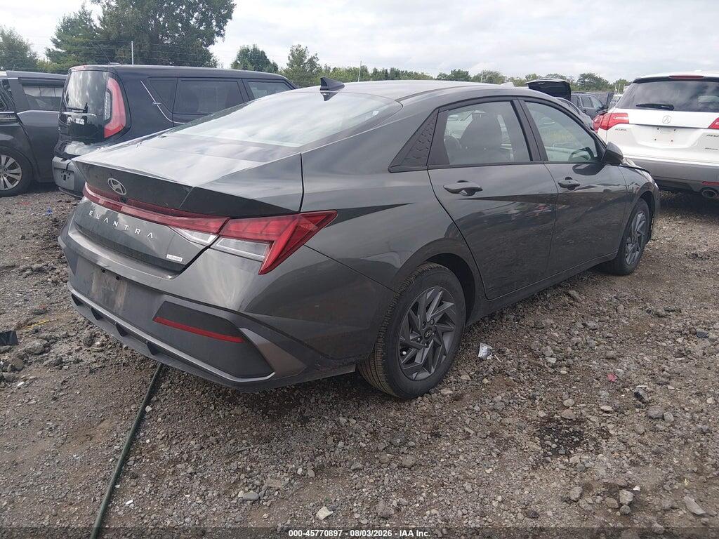 KMHLM4DJ7RU113313 2024 HYUNDAI ELANTRA HYBRID photo no. 4