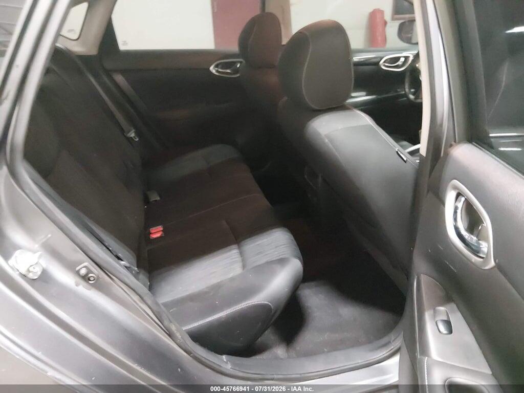 3N1AB7AP2HL707444 2017 NISSAN SENTRA photo no. 8