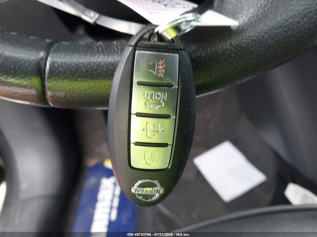 3N1CB7AP1HY206959 2017 NISSAN SENTRA photo no. 11
